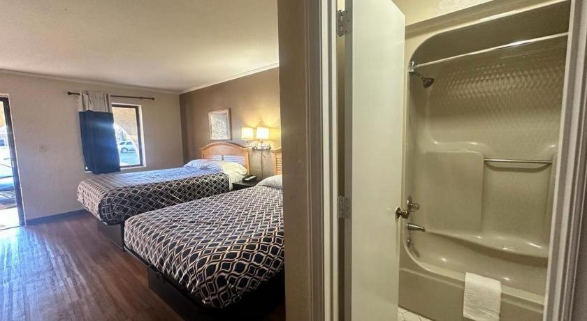 Loyalty Inn Rockingham Extérieur photo
