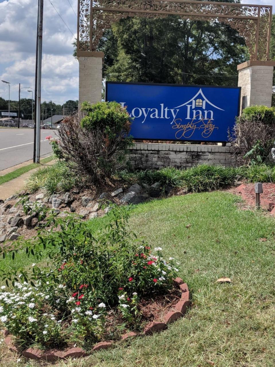 Loyalty Inn Rockingham Extérieur photo